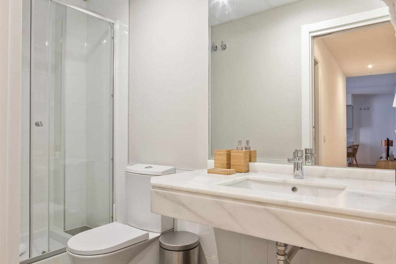 Canaan Boutique Apartments Мадрид Стая снимка
