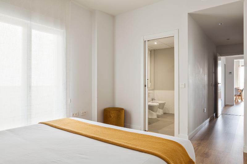 Canaan Boutique Apartments Мадрид Екстериор снимка